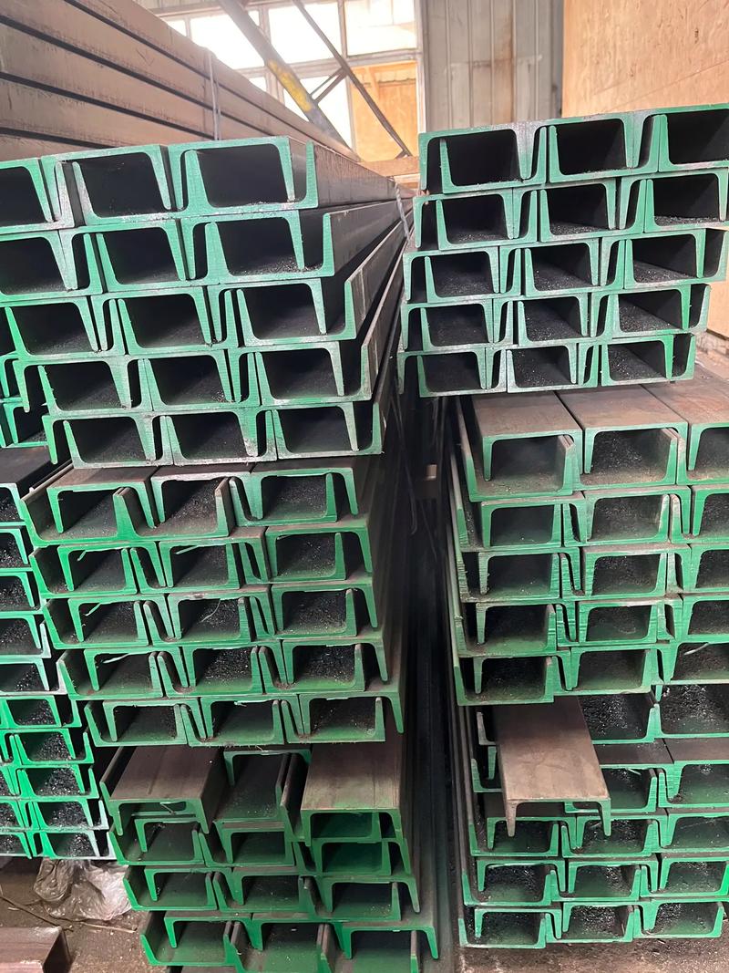 祁阳幕墙槽钢插芯